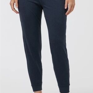 VUORI Performance Jogger, Small, Regular Length, Midnight Heather (Navy Blue)
